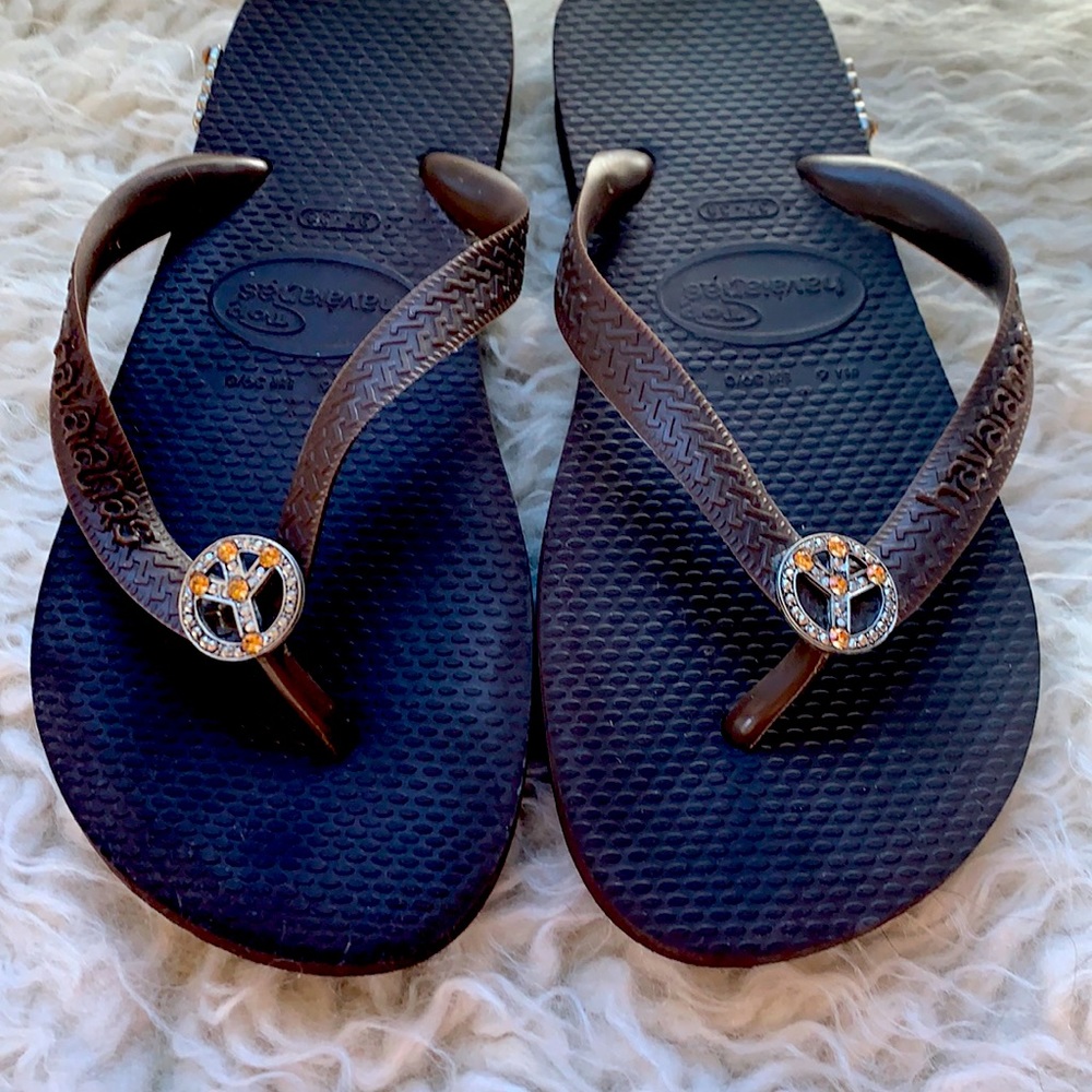 Lori Jack Peace Swarovski Crystal Flop Flops